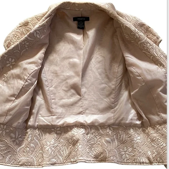 Arden B Brocade Cream & White Three Button Tie Blazer Jacket - Picture 8 of 10